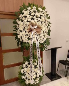 White Standing Spray